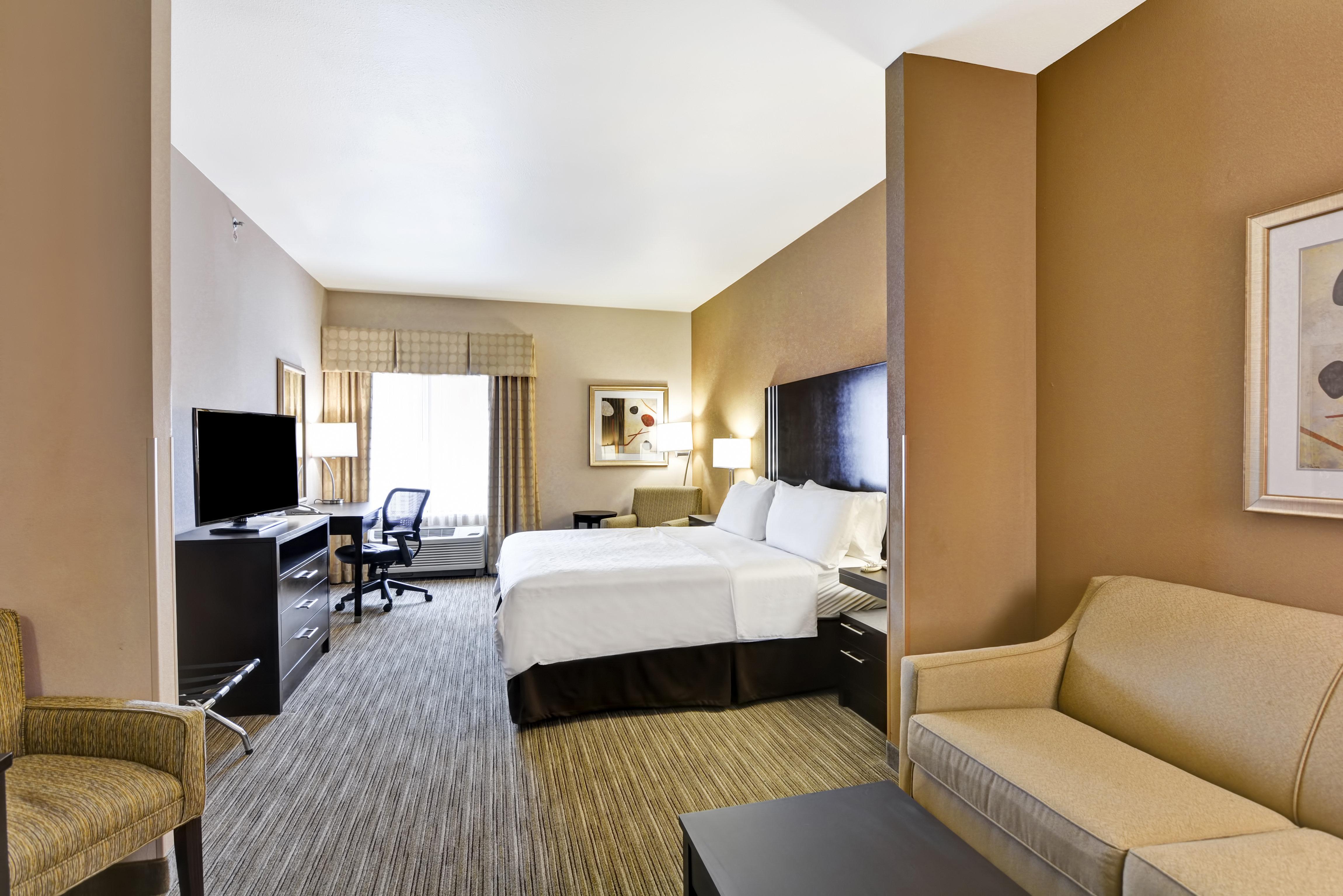 Holiday Inn Express Hotel & Suites Milwaukee-New Berlin By Ihg Ngoại thất bức ảnh