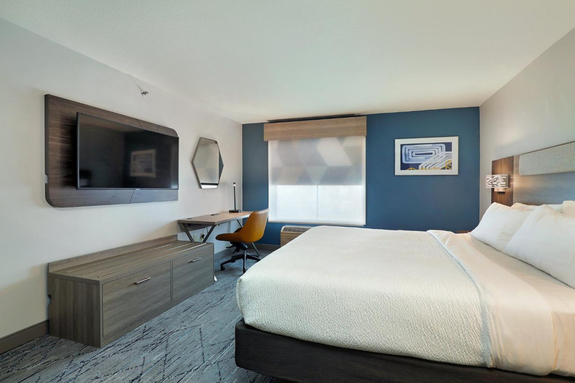 Holiday Inn Express Hotel & Suites Milwaukee-New Berlin By Ihg Ngoại thất bức ảnh